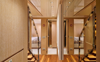GOLDEN YACHT 24