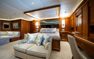 THE LANGLEY 18