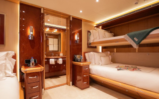 MYSTIQUE 19