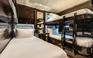 BLUE AZUR 17