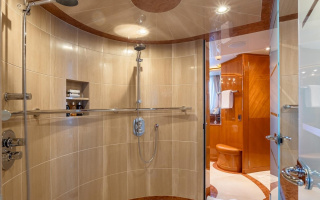 MYSTIQUE 22