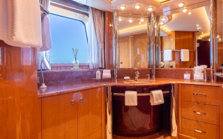 MYSTIQUE 20