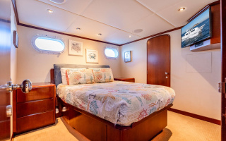 MY LADY ALASKA 9