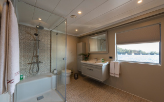 OCEAN BREEZE 22