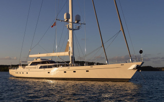 HYPERION 5