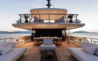 ILLUSION 2 3