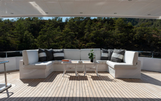 OCEAN BREEZE 9