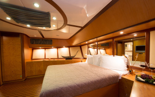 SERENITY 86 9
