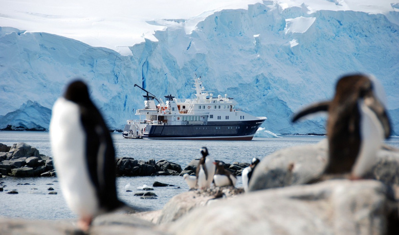 HANSE EXPLORER